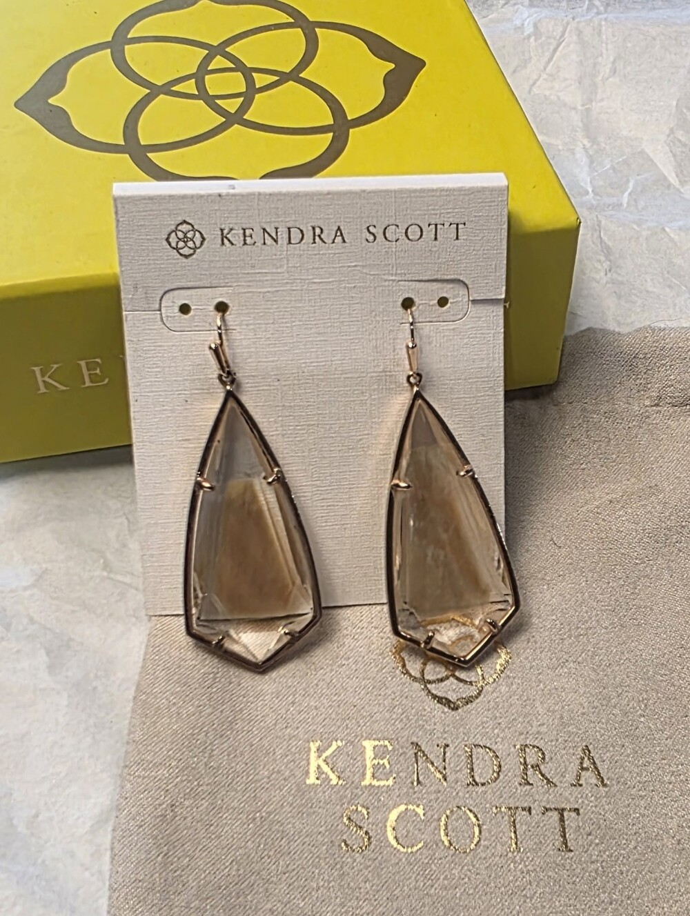 Kendra Scott Carla Suspended Iridescent Pink Mother of Pearl Drop Earrings New